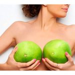 фрукты на груди