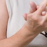 Пальцы рук: что делать с наростами на суставах?
