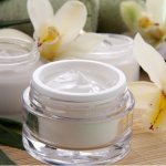 Composition of face cream in summer